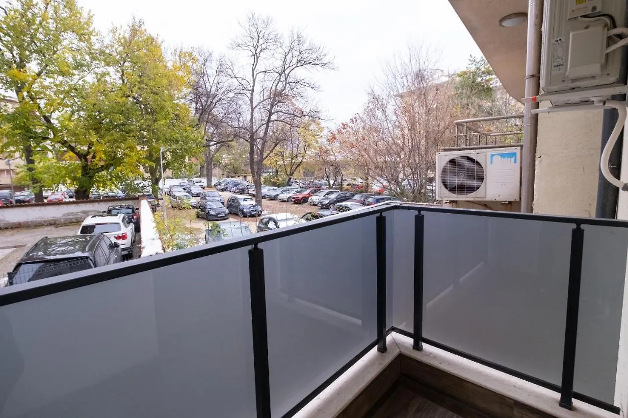 Chic 1Br Apartment With Balcony In Plovdiv Bulgarien