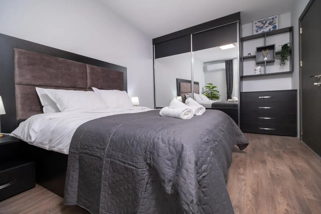 Chic 1Br Apartment With Balcony In Пловдив